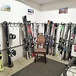 Sb28 - Cresta Jagd, Holz, Aussicht, Parkplatz Sankt Moritz