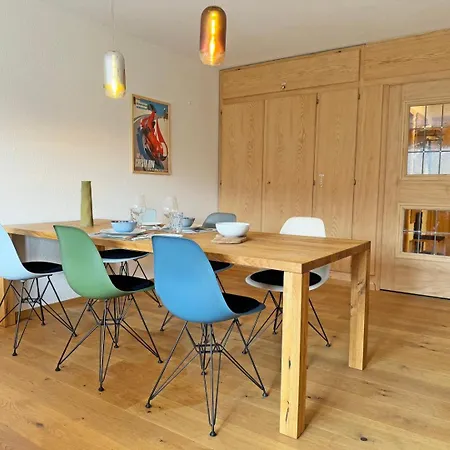 Sb28 - Cresta Jagd, Holz, Aussicht, Parkplatz