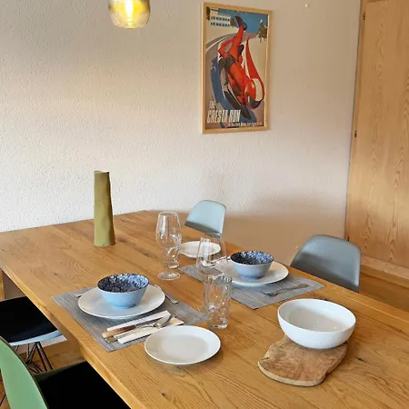 Sb28 - Cresta Jagd, Holz, Aussicht, Parkplatz * Saint-Moritz