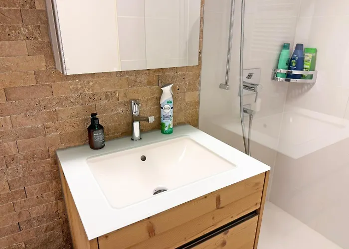 Sb28 - Cresta Jagd, Holz, Aussicht, Parkplatz Apartman St. Moritz