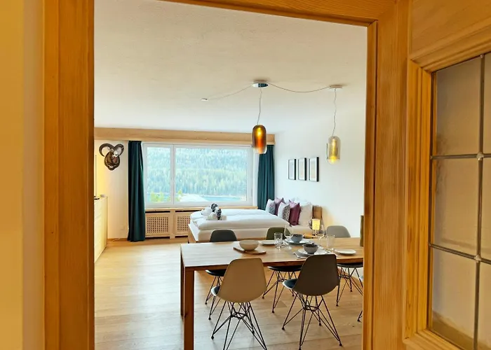 Sb28 - Cresta Jagd, Holz, Aussicht, Parkplatz *