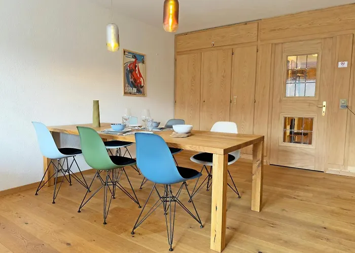 Sb28 - Cresta Jagd, Holz, Aussicht, Parkplatz