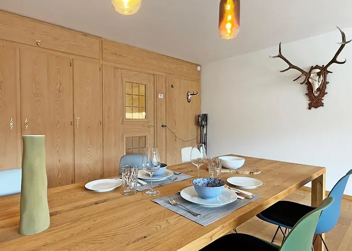 Sb28 - Cresta Jagd, Holz, Aussicht, Parkplatz Apartman St. Moritz